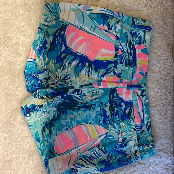 Lily Pulitzer Womens Callahan shorts, size 2, 5 inch inseam - Picture 5 of 5